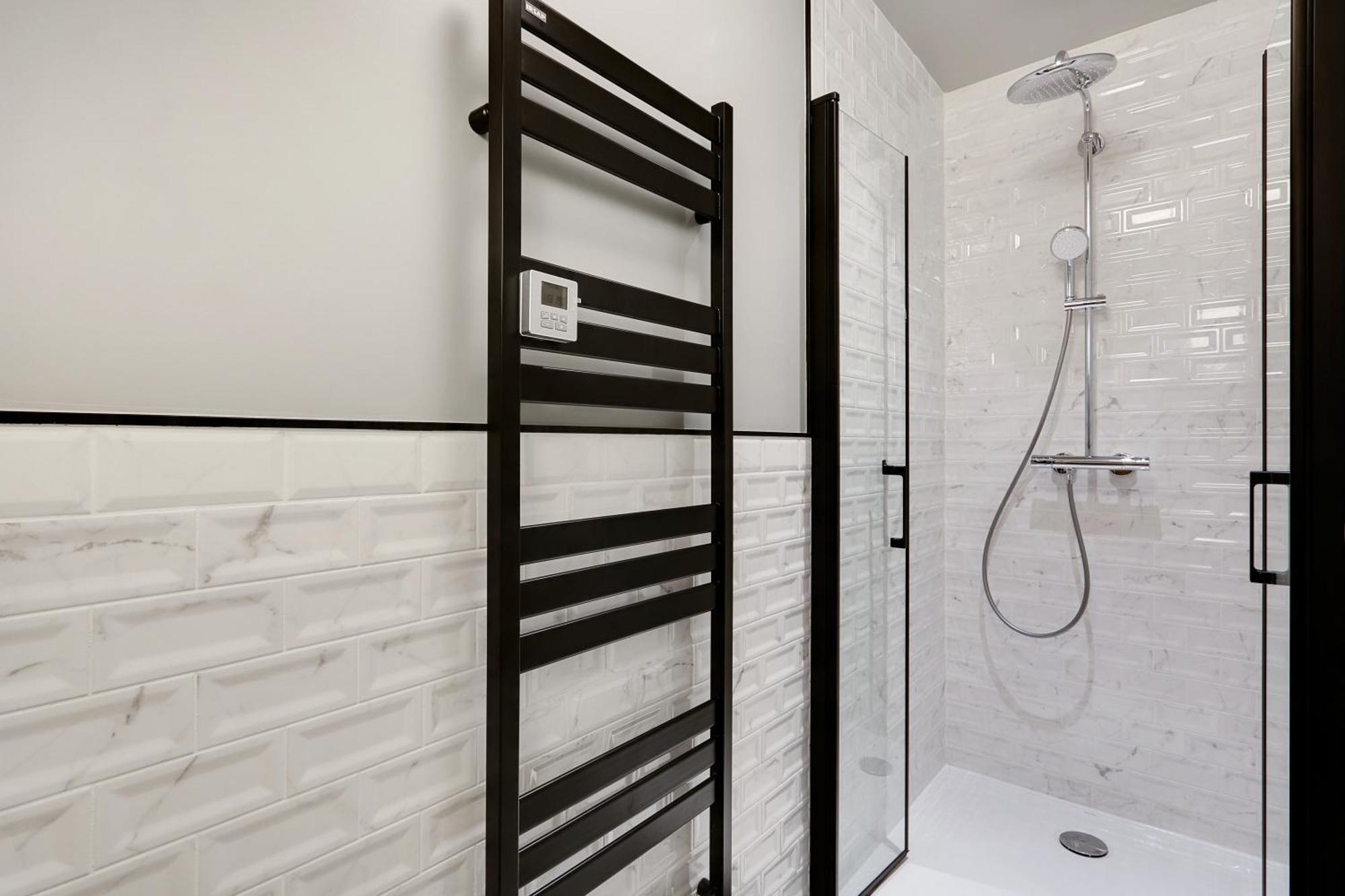 Pick A Flat'S Apartments In In Parc Des Buttes Chaumonts - Rue Edouard Pailleron Париж Екстериор снимка