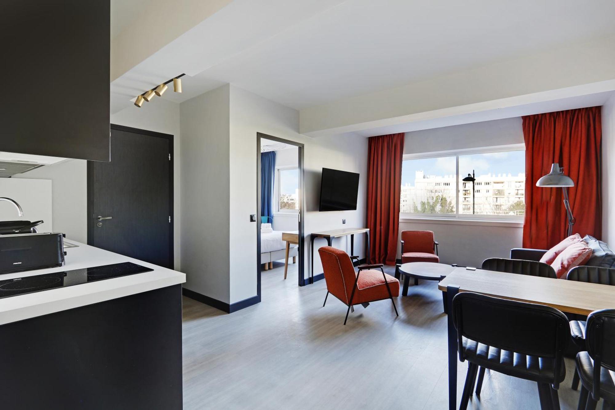 Pick A Flat'S Apartments In In Parc Des Buttes Chaumonts - Rue Edouard Pailleron Париж Екстериор снимка