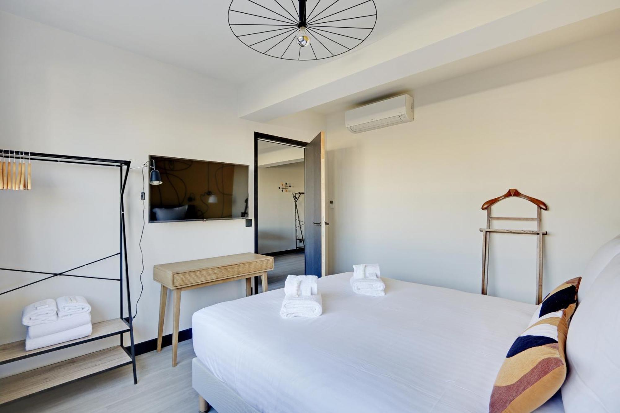 Pick A Flat'S Apartments In In Parc Des Buttes Chaumonts - Rue Edouard Pailleron Париж Екстериор снимка