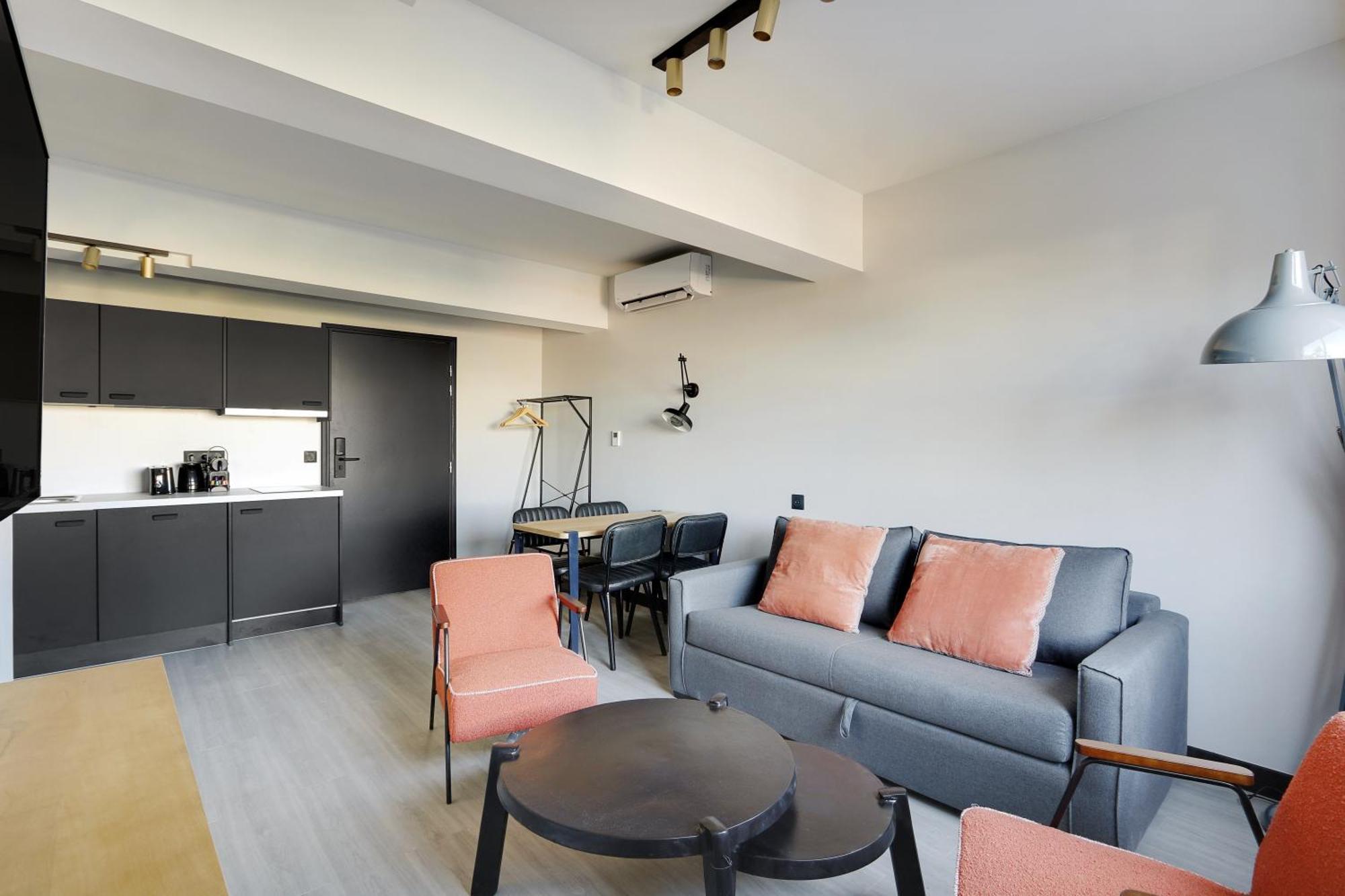 Pick A Flat'S Apartments In In Parc Des Buttes Chaumonts - Rue Edouard Pailleron Париж Екстериор снимка