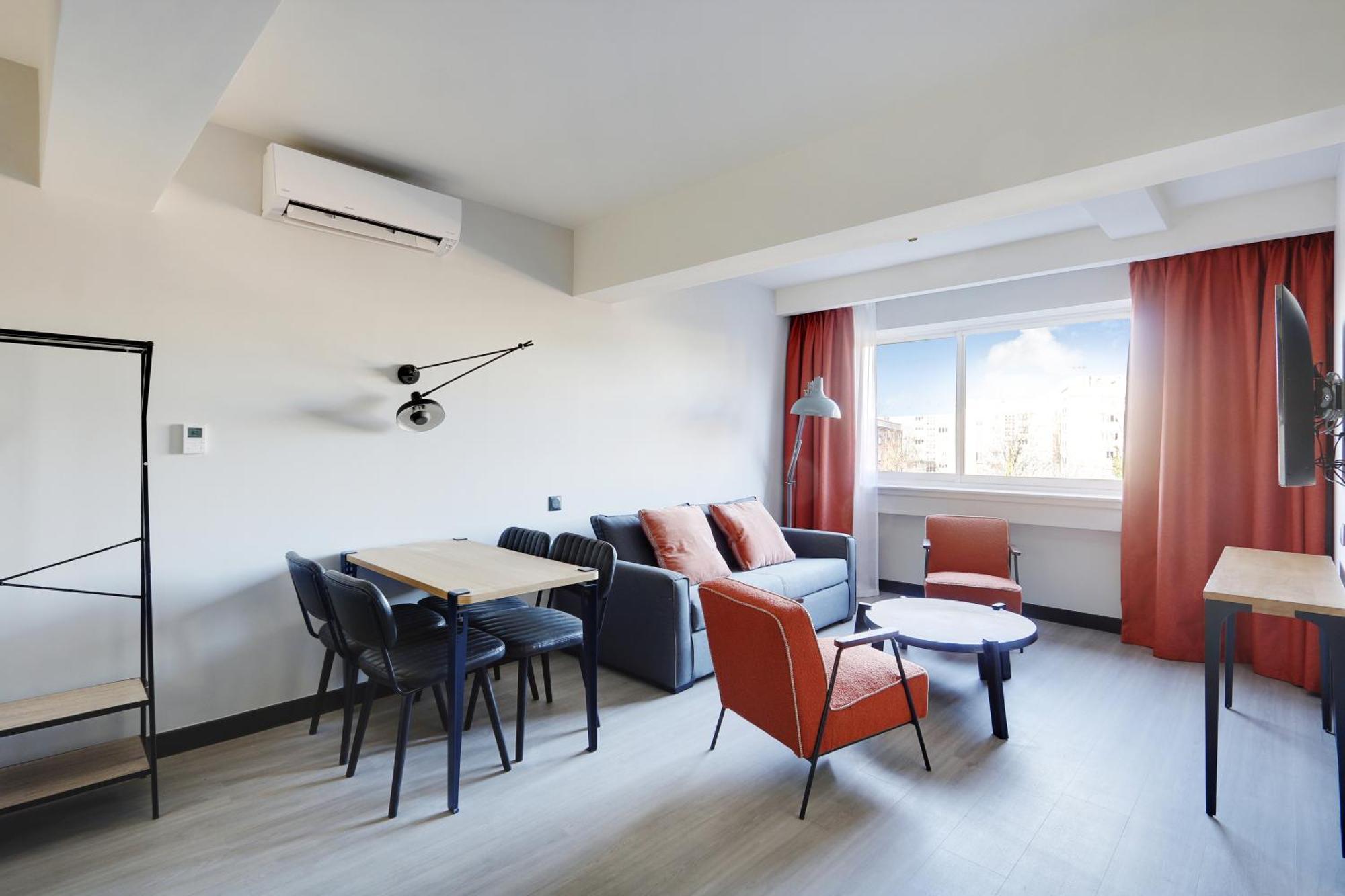 Pick A Flat'S Apartments In In Parc Des Buttes Chaumonts - Rue Edouard Pailleron Париж Екстериор снимка