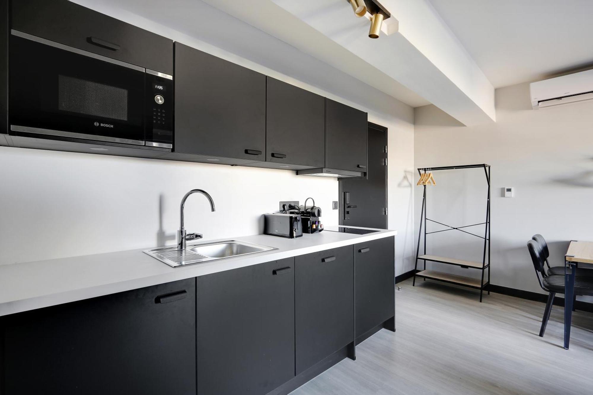 Pick A Flat'S Apartments In In Parc Des Buttes Chaumonts - Rue Edouard Pailleron Париж Екстериор снимка