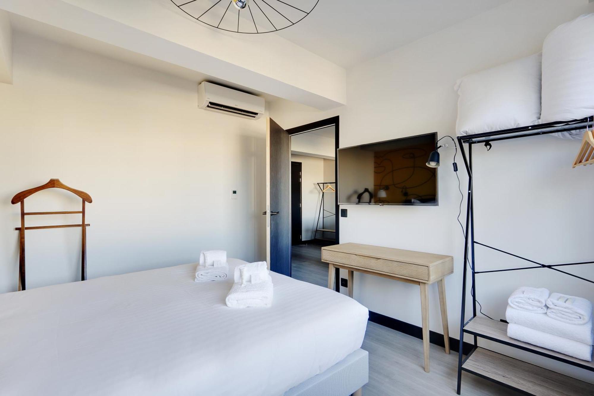 Pick A Flat'S Apartments In In Parc Des Buttes Chaumonts - Rue Edouard Pailleron Париж Екстериор снимка